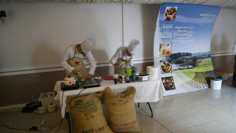 I miejsce uczniów ZSCKP w konkursie gastronomicznym w Villi Calvados w Bydgoszczy ?Świnia puławska jako rarytas regionalny?