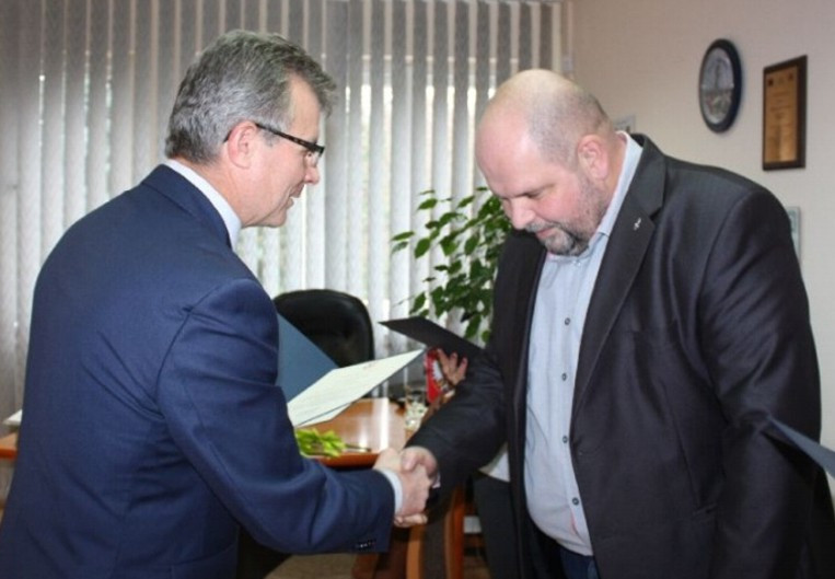 Nagrodzeni za pomoc społeczną