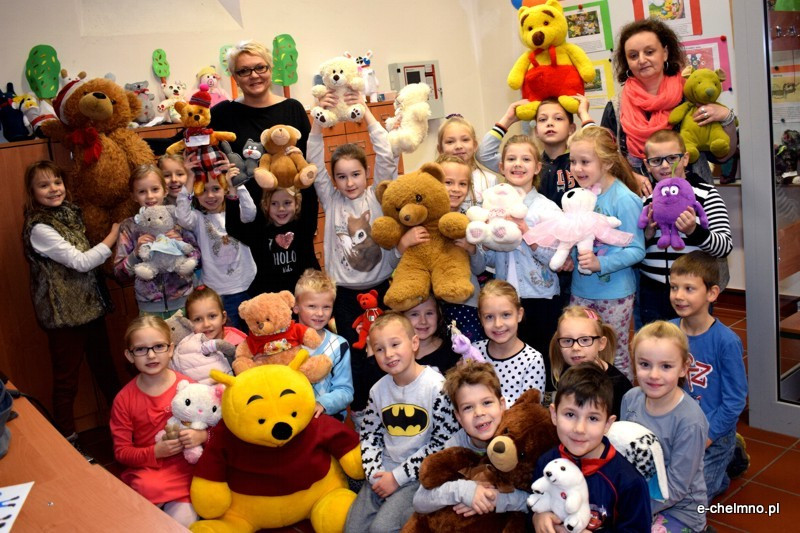 25 listopada - Światowy Dzień Pluszowego Misia w Szkole Podstawowej nr 2