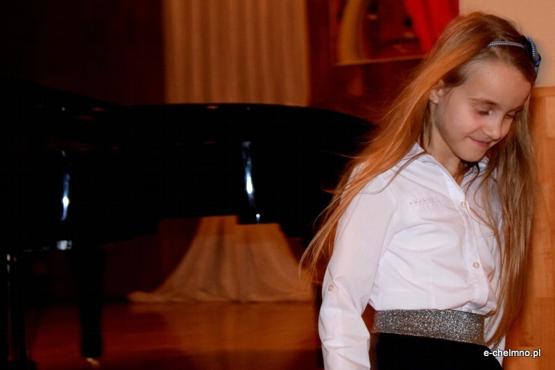 Koncert uczniów sekcji fortepianu w Państwowej Szkole Muzycznej