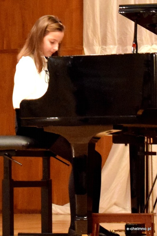 Koncert uczniów sekcji fortepianu w Państwowej Szkole Muzycznej