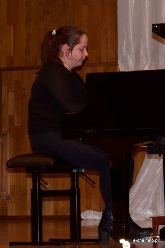 Koncert uczniów sekcji fortepianu w Państwowej Szkole Muzycznej