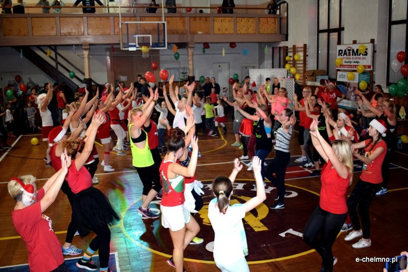 Wspaniały ZUMBA MARATOM na cel Domu Dziecka w Chełmnie