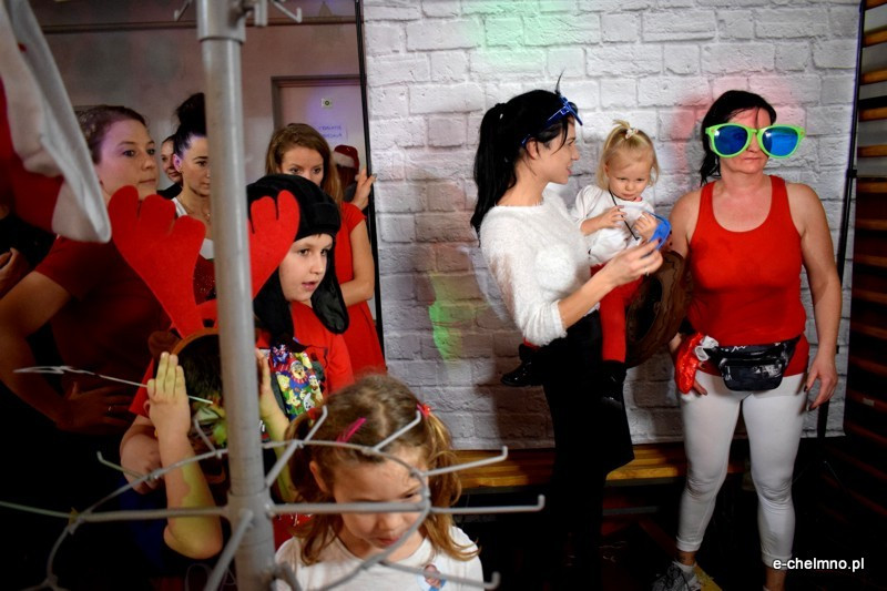 Wspaniały ZUMBA MARATOM na cel Domu Dziecka w Chełmnie