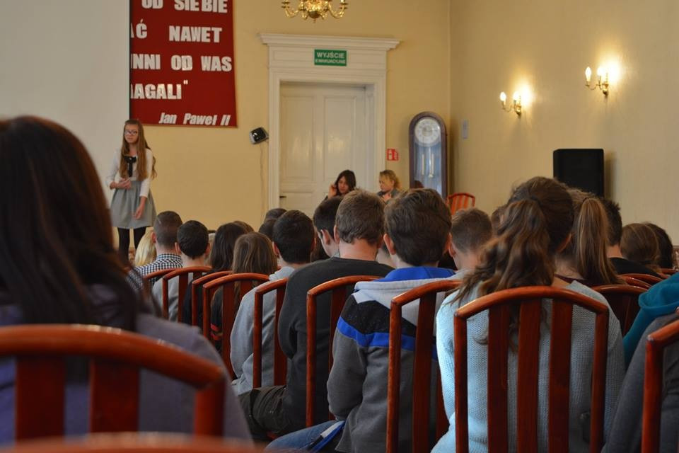 Obchody Dnia Patrona w Zespole Szkół nr 2 im. Adama Mickiewicza