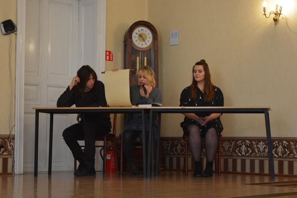 Obchody Dnia Patrona w Zespole Szkół nr 2 im. Adama Mickiewicza