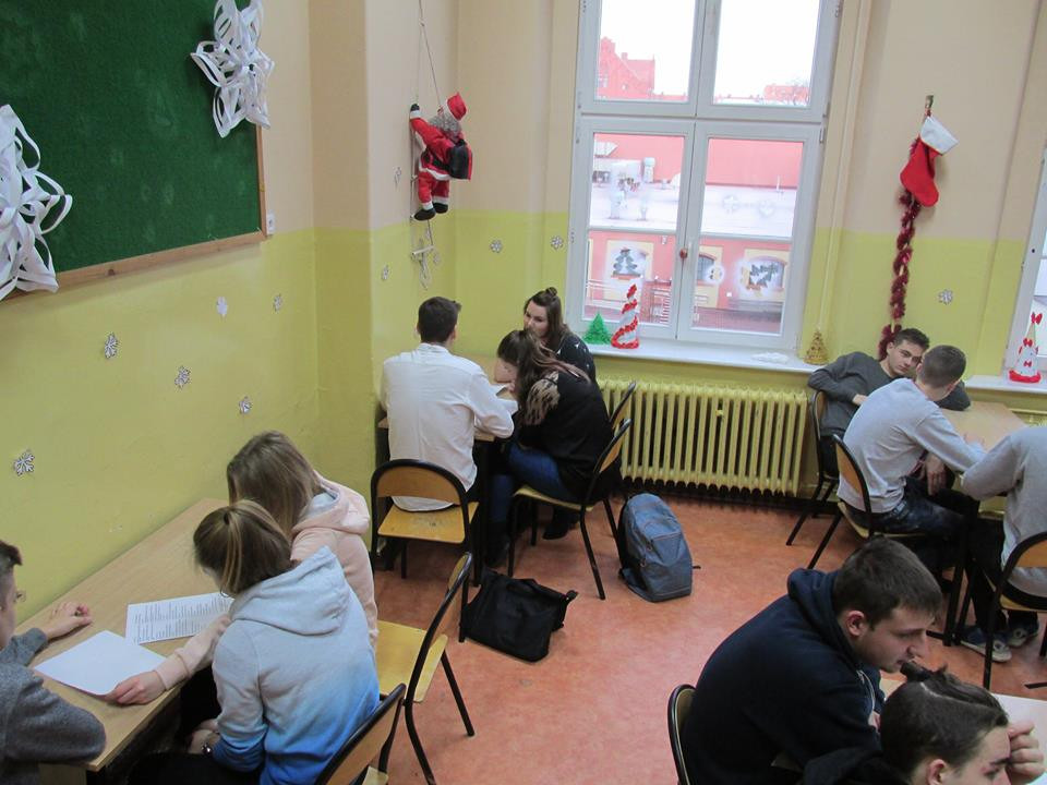 Obchody Dnia Patrona w Zespole Szkół nr 2 im. Adama Mickiewicza