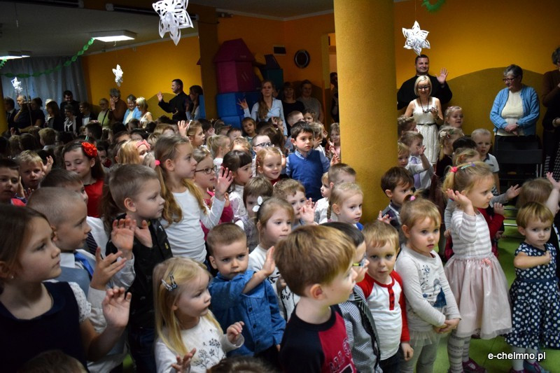 Wigilijno-opłatkowe spotkanie w Niepublicznym Przedszkolu 