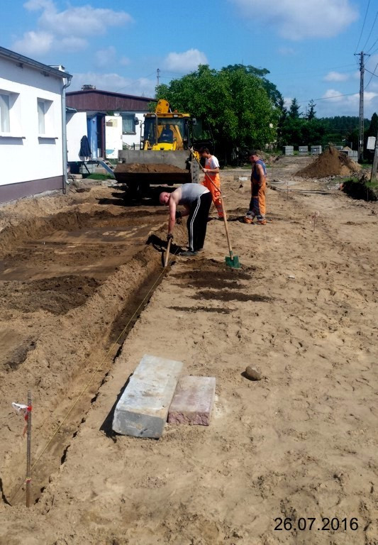 Przebudowa drogi gminnej i kanalizacji deszczowej, czyli PROBLEM mieszkańców Borówna