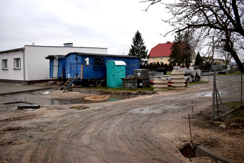 Przebudowa drogi gminnej i kanalizacji deszczowej, czyli PROBLEM mieszkańców Borówna
