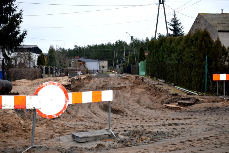 Przebudowa drogi gminnej i kanalizacji deszczowej, czyli PROBLEM mieszkańców Borówna