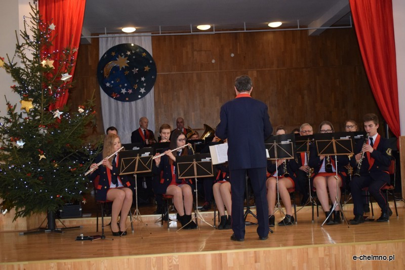 Honorowe wręczenie tytułów 