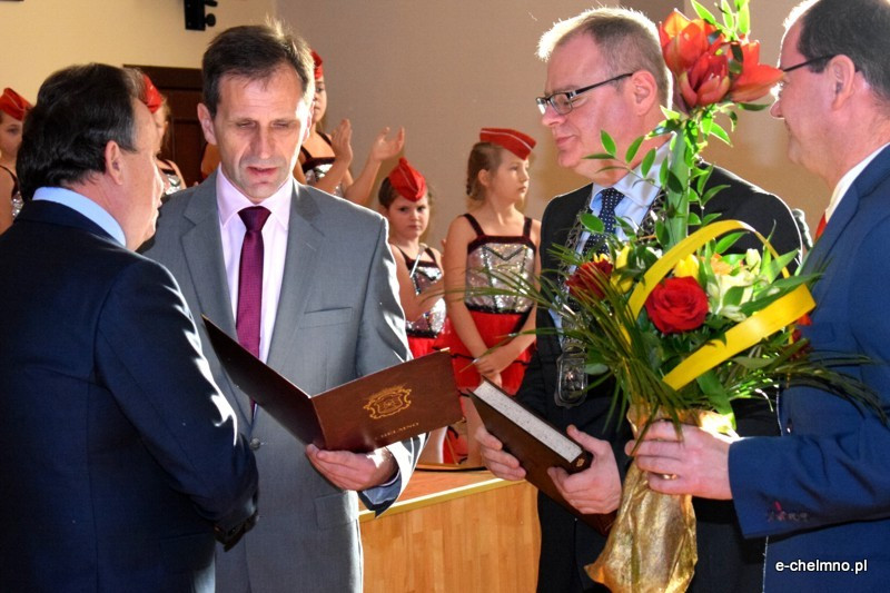 Honorowe wręczenie tytułów 