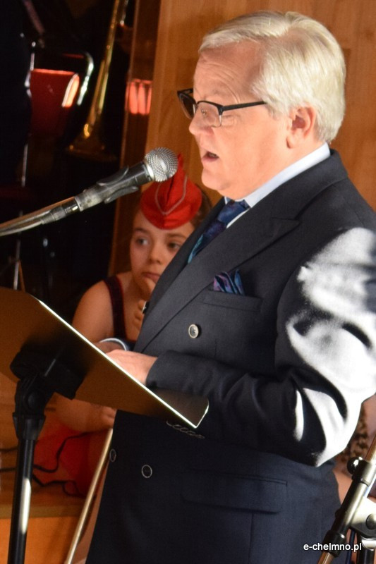 Honorowe wręczenie tytułów 