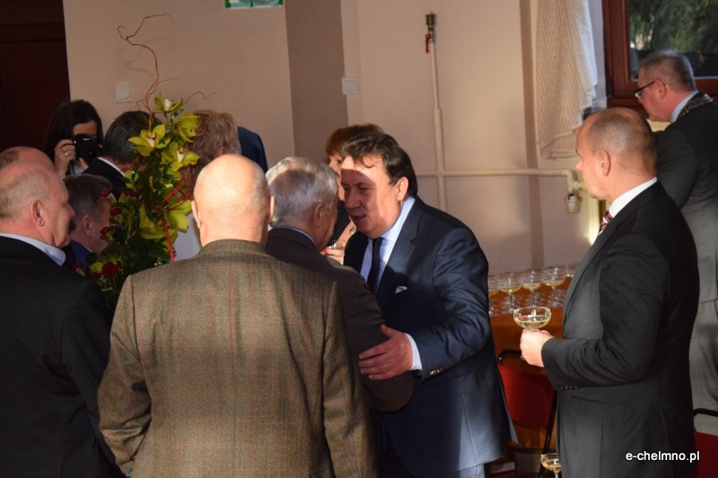 Honorowe wręczenie tytułów 