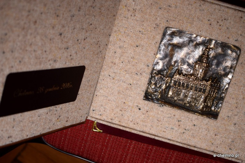 Honorowe wręczenie tytułów 