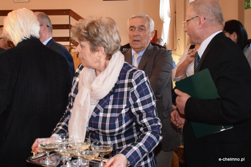 Honorowe wręczenie tytułów 