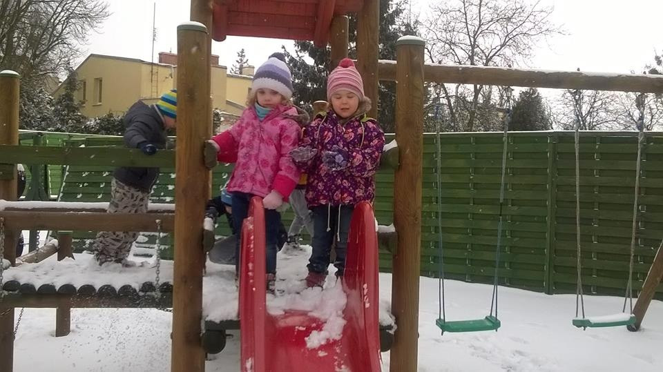 Akcja dokarmiania ptaków zimą w Niepublicznym Przedszkolu 