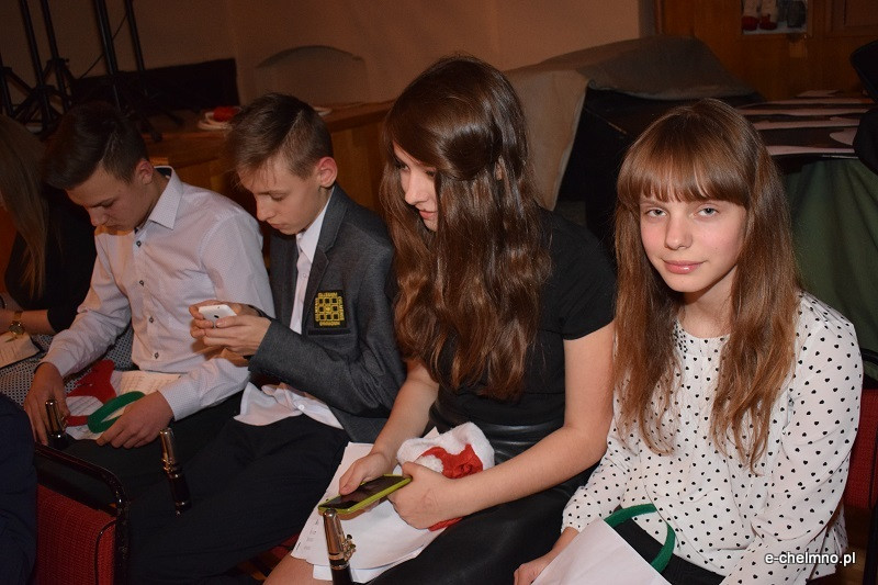 Koncert kolęd w wykonaniu uczniów klas fletu i klarnetu w Państwowej Szkole Muzycznej