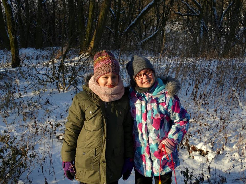Bezpieczne zabawy na śniegu w Szkole Podstawowej nr 4