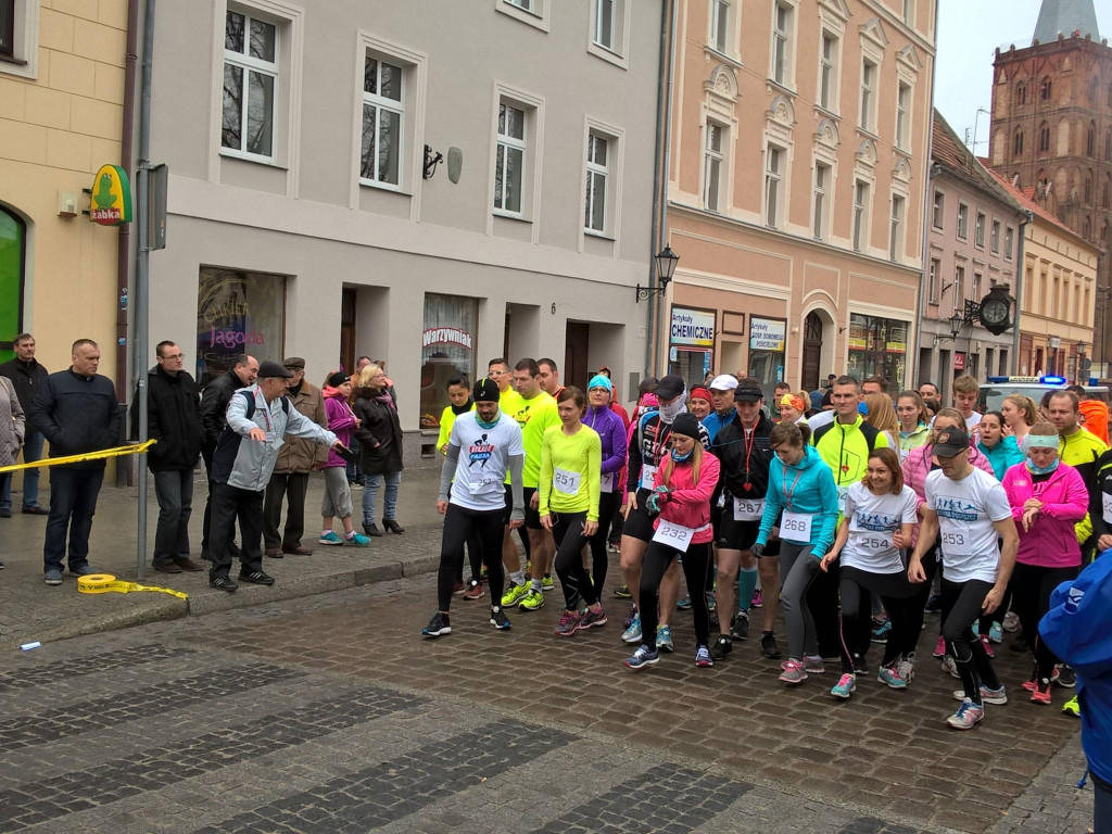 2 kwietnia - zapraszamy na II Bieg Zakochanych dla Par