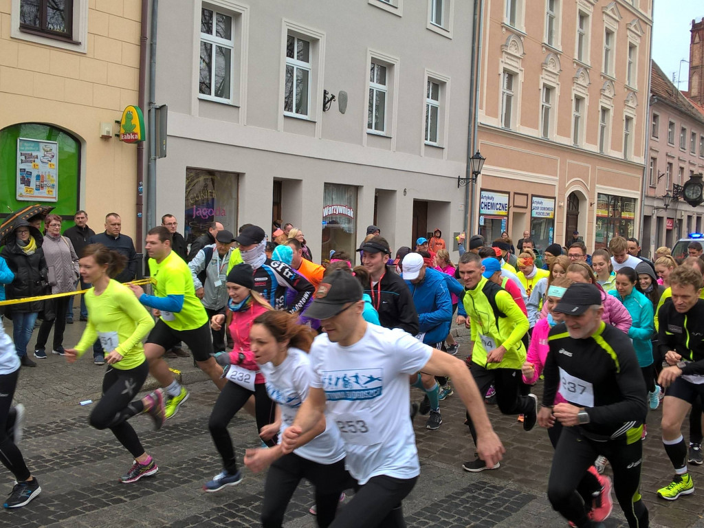 2 kwietnia - zapraszamy na II Bieg Zakochanych dla Par