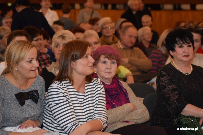 Relacja z koncertu z okazji Dnia Babci i Dziadka - Przedszkole Niepubliczne 