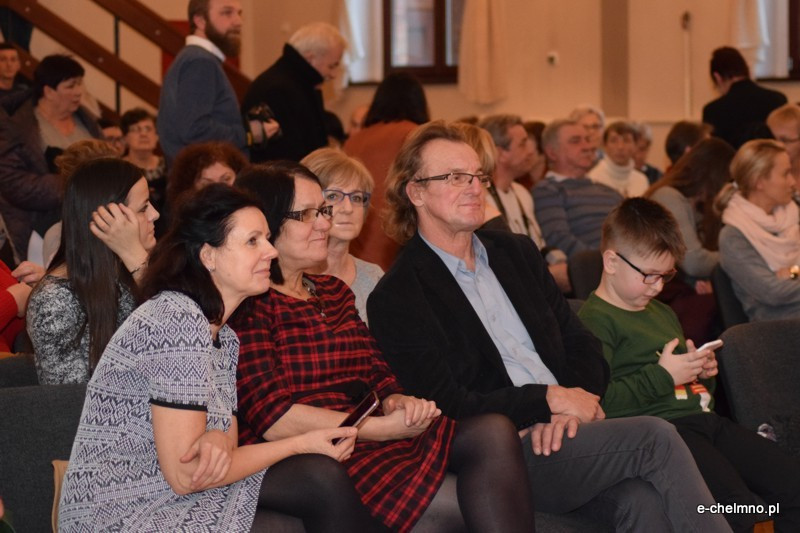 Relacja z koncertu z okazji Dnia Babci i Dziadka - Przedszkole Niepubliczne 