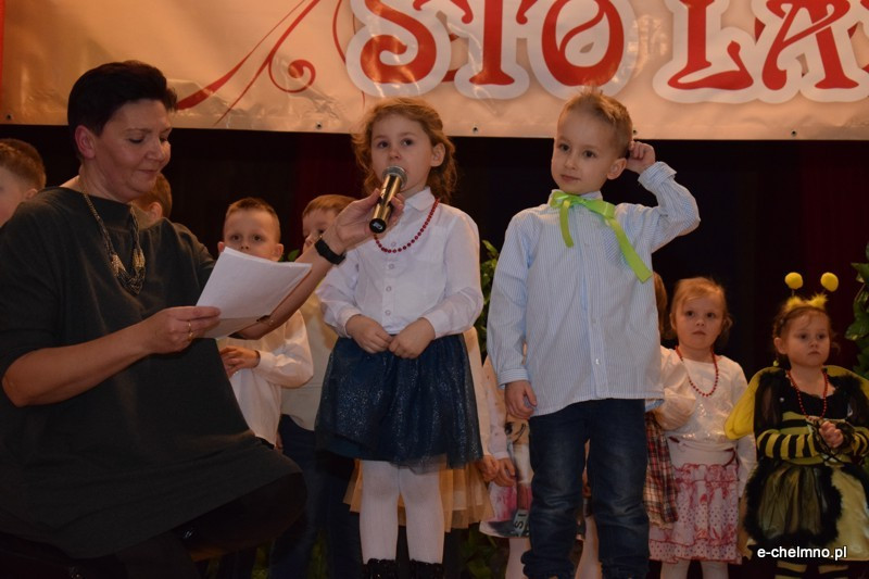 Relacja z koncertu z okazji Dnia Babci i Dziadka - Przedszkole Niepubliczne 