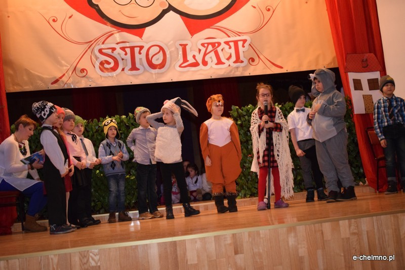 Relacja z koncertu z okazji Dnia Babci i Dziadka - Przedszkole Niepubliczne 