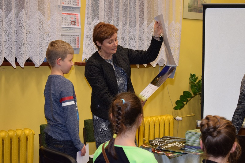 Wręczenie nagród dla Czytelników Roku w Miejskiej Bibliotece Publicznej