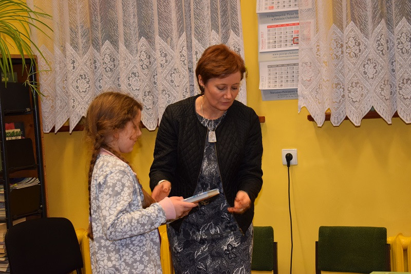 Wręczenie nagród dla Czytelników Roku w Miejskiej Bibliotece Publicznej