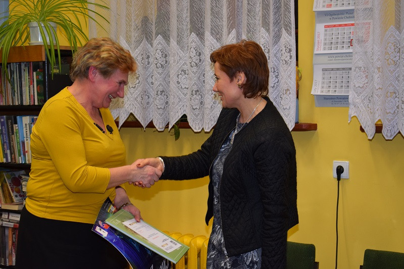 Wręczenie nagród dla Czytelników Roku w Miejskiej Bibliotece Publicznej