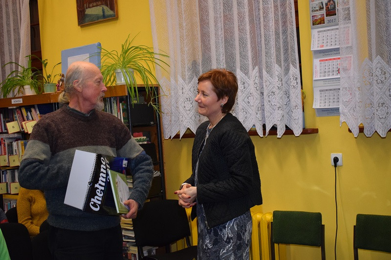 Wręczenie nagród dla Czytelników Roku w Miejskiej Bibliotece Publicznej