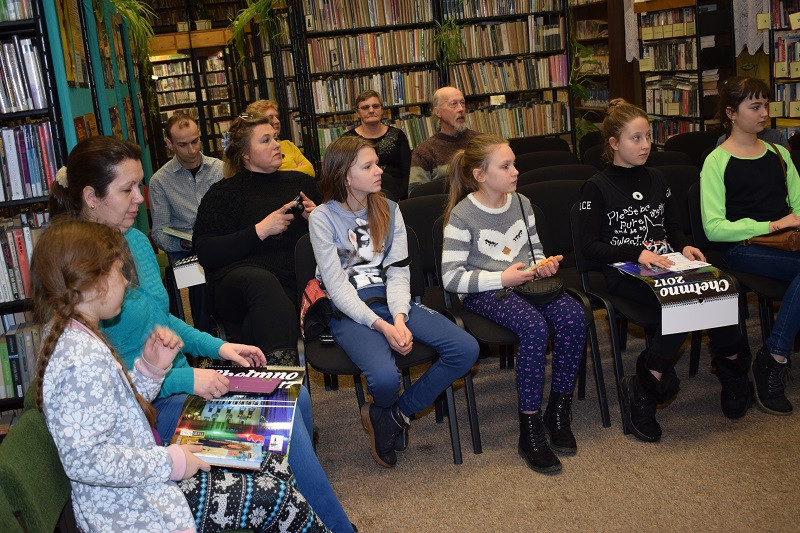 Wręczenie nagród dla Czytelników Roku w Miejskiej Bibliotece Publicznej