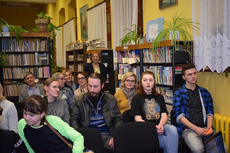 Młodzi podróżnicy, czyli spotkanie autorskie z Sebastianem Hennig i Wojciechem Malicha - twórcami książki 