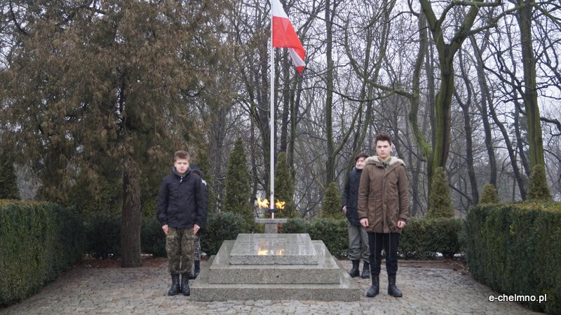 Uroczystość przy Grobie Nieznanego Żołnierza w Chełmnie