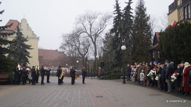 Uroczystość przy Grobie Nieznanego Żołnierza w Chełmnie