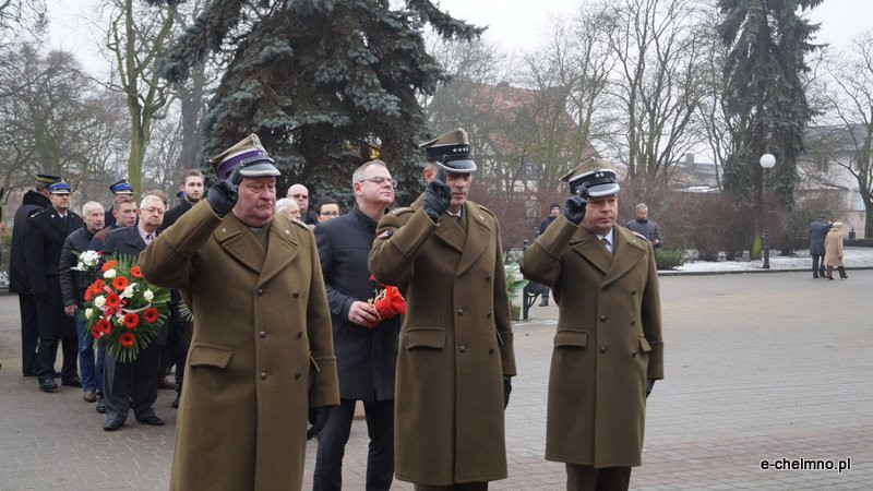 Uroczystość przy Grobie Nieznanego Żołnierza w Chełmnie