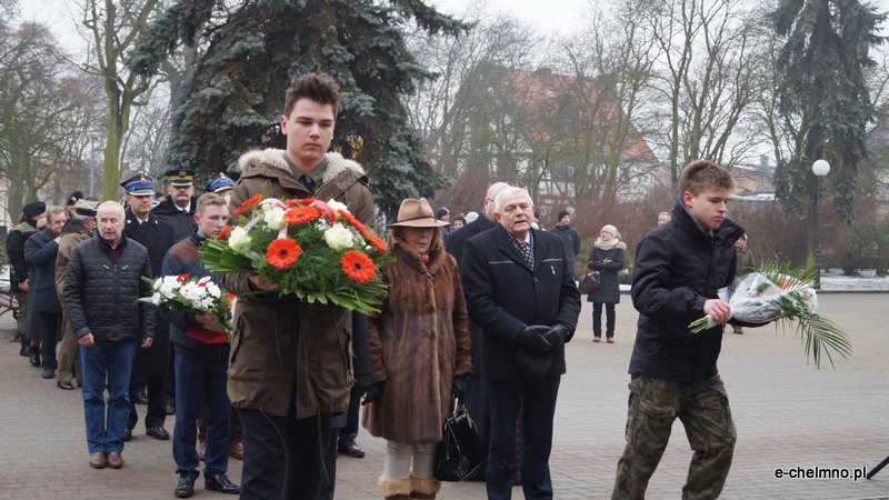 Uroczystość przy Grobie Nieznanego Żołnierza w Chełmnie