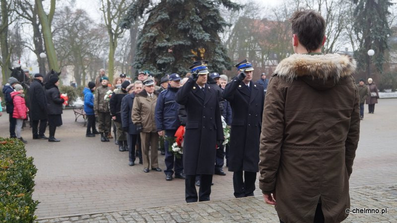 Uroczystość przy Grobie Nieznanego Żołnierza w Chełmnie