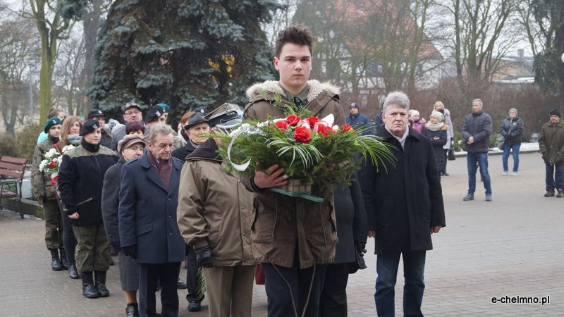 Uroczystość przy Grobie Nieznanego Żołnierza w Chełmnie