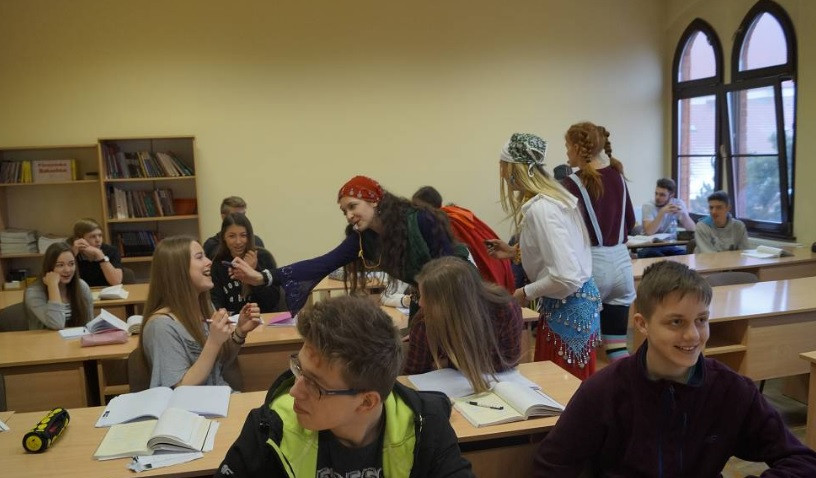 Żakinada w ZS CKP Grubno oraz Katolickim Liceum Księży Pallotynów w Chełmnie