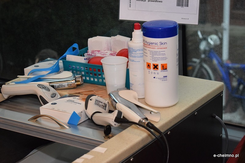 Punkt honorowego krwiodawstwa przed Urzędem Miasta Chełmna