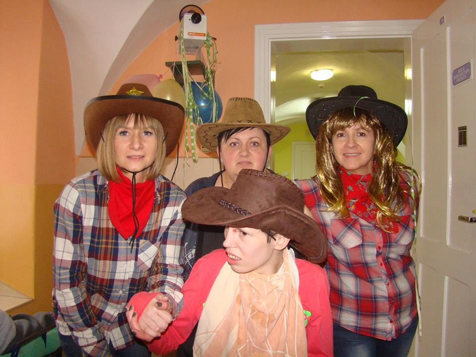 Zabawa karnawałowa dla dzieci z zespołów rewalidacyjno-wychowawczych