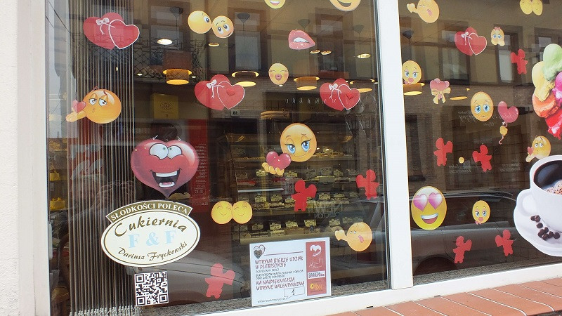 Prezentacja witryn biorących udział w plebiscycie na na najpiękniejszą witrynę Walentynkową 2017