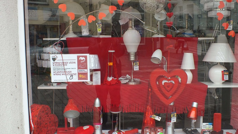 Prezentacja witryn biorących udział w plebiscycie na na najpiękniejszą witrynę Walentynkową 2017