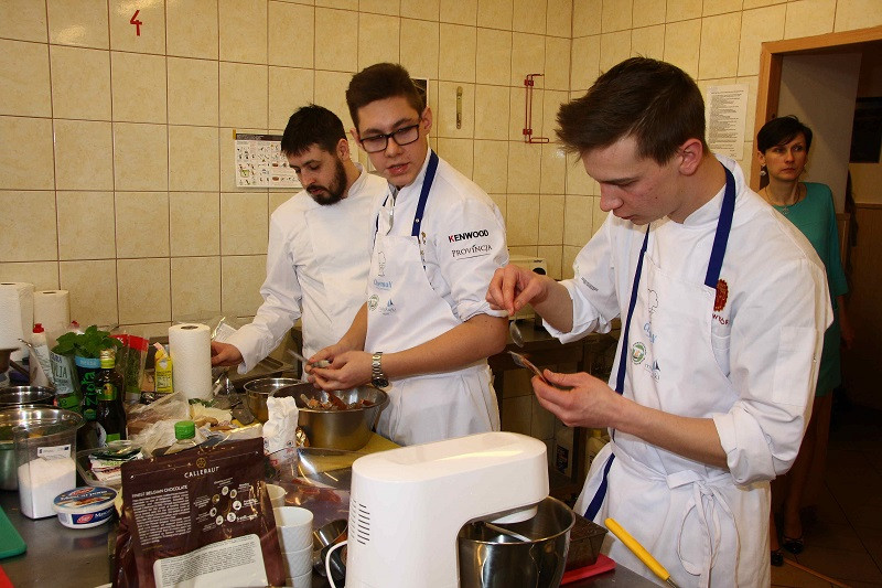 ?Alchemia i Amory w Kuchni? V Konkurs dla szkół gastronomicznych w Zespole Szkół Centrum Kształcenia Praktycznego w Grubnie