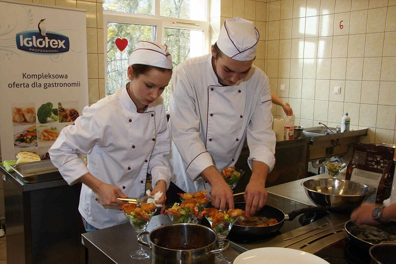 ?Alchemia i Amory w Kuchni? V Konkurs dla szkół gastronomicznych w Zespole Szkół Centrum Kształcenia Praktycznego w Grubnie