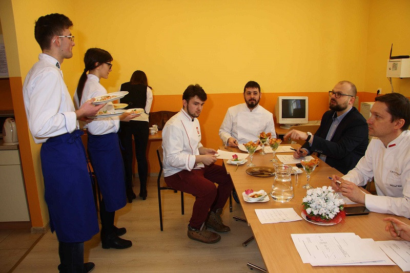 ?Alchemia i Amory w Kuchni? V Konkurs dla szkół gastronomicznych w Zespole Szkół Centrum Kształcenia Praktycznego w Grubnie
